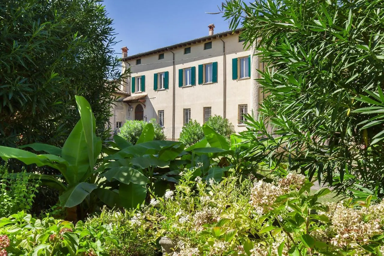 Villa Oleandra With Pool Up To 12 People Volta Mantovana