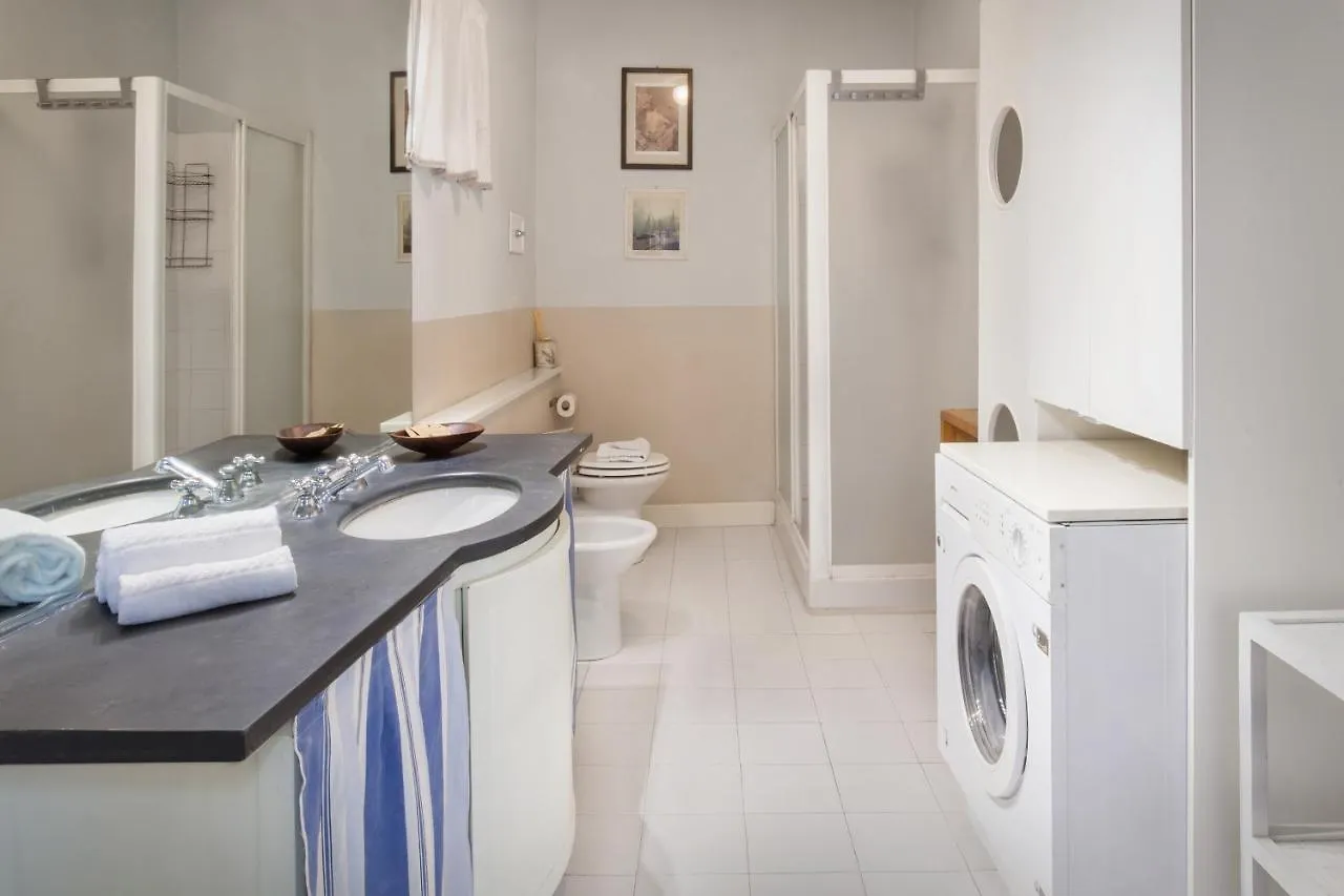 Villa Oleandra With Pool Up To 12 People Volta Mantovana