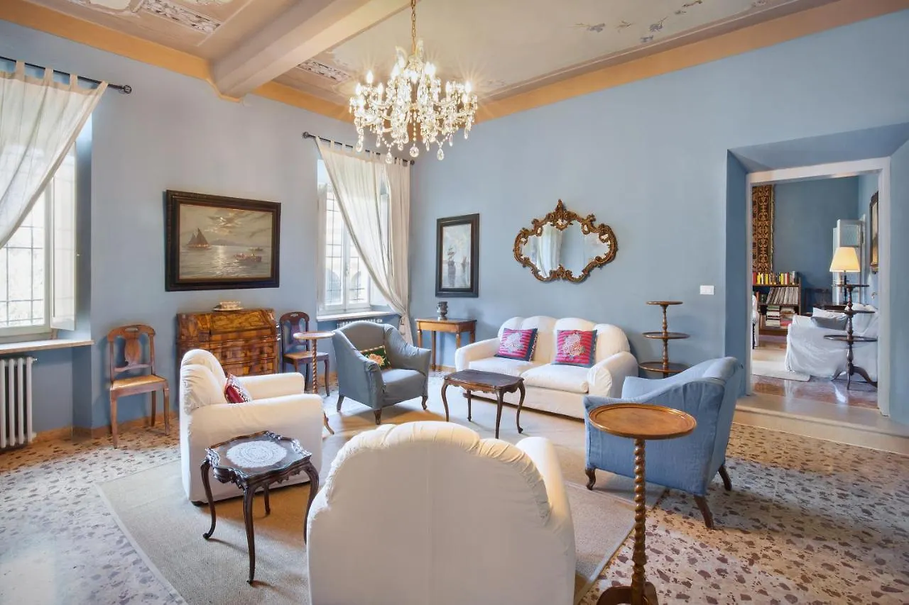 Villa Oleandra With Pool Up To 12 People Volta Mantovana